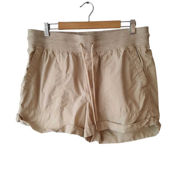 Lou & Grey Pants - Lou & Grey Khaki Elastic Waist Shorts Size XL